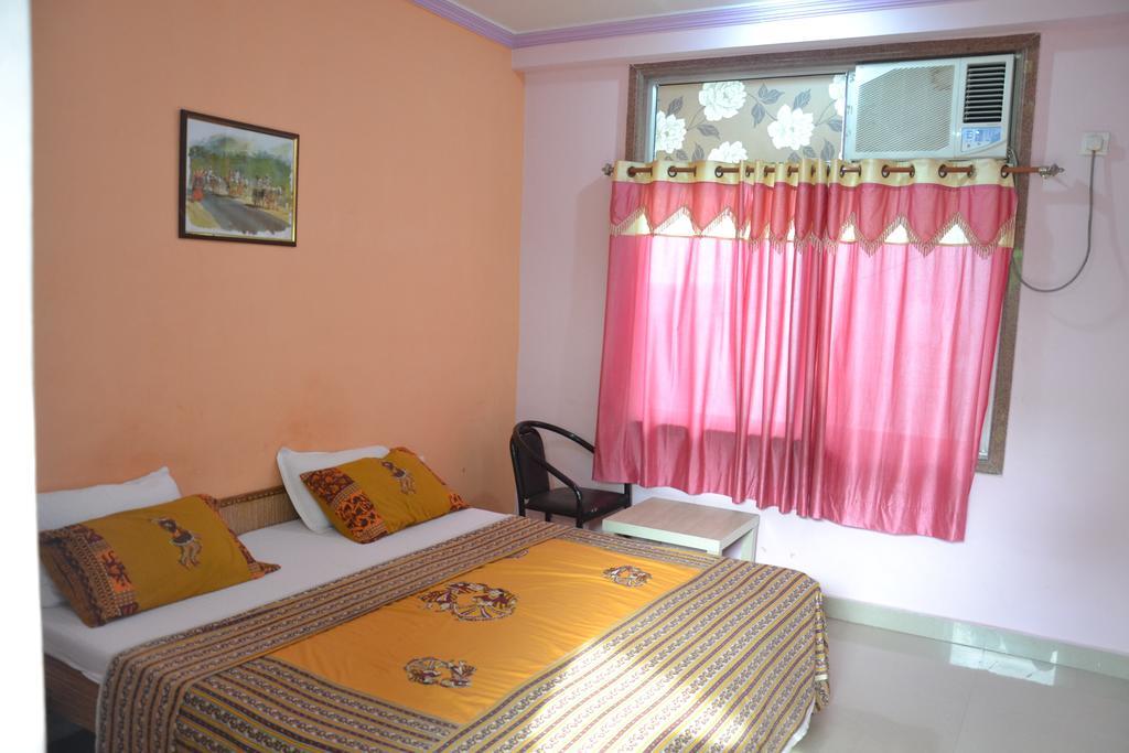 Anandam Palace Pushkar Habitación foto