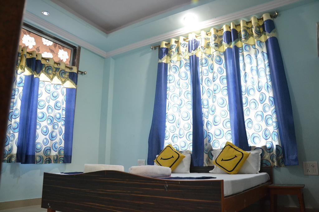 Anandam Palace Pushkar Habitación foto